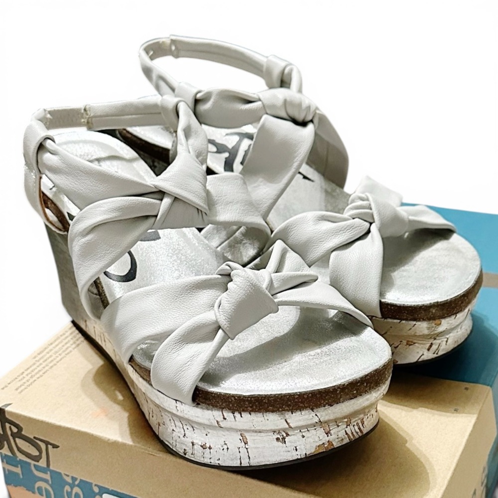 OTBT Far Side Dove Grey Leather Knotted Bow Platform Wedge Sandals Womens 9.5